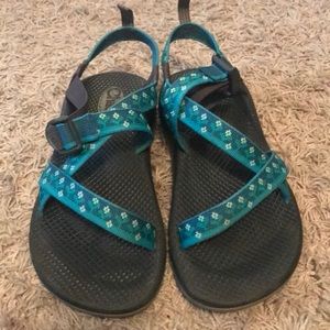 Women’s/big kids chaco sandals!!